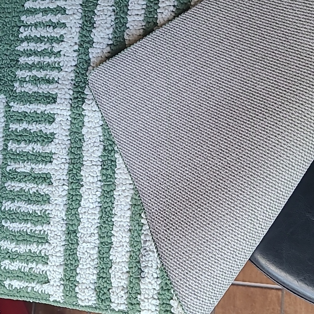 Maples Accent Rug - Picture 3 of 5